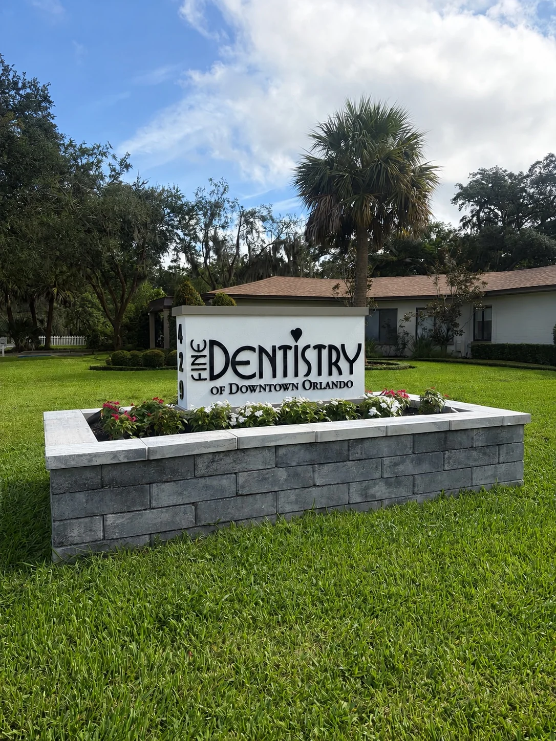 Fine Dentistry of Downtown Orlando Sign